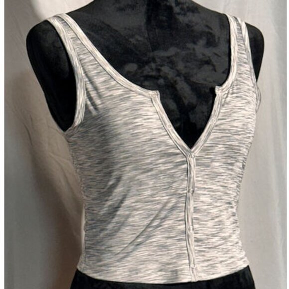 PAC Workout Top, Cropped Tank, Gray and White, Small - Picture 2 of 5
